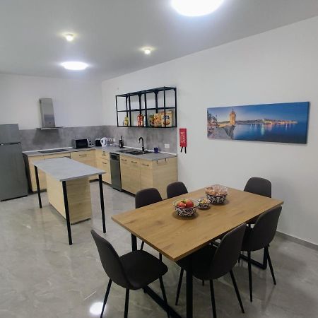 Deggies Apartments - Spacious, Modern Apartment! Naxxar Eksteriør billede